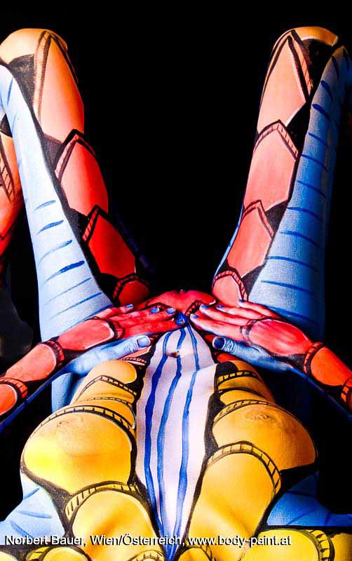 Bodypainting_Transformation_Farben_Formen_0382.jpg